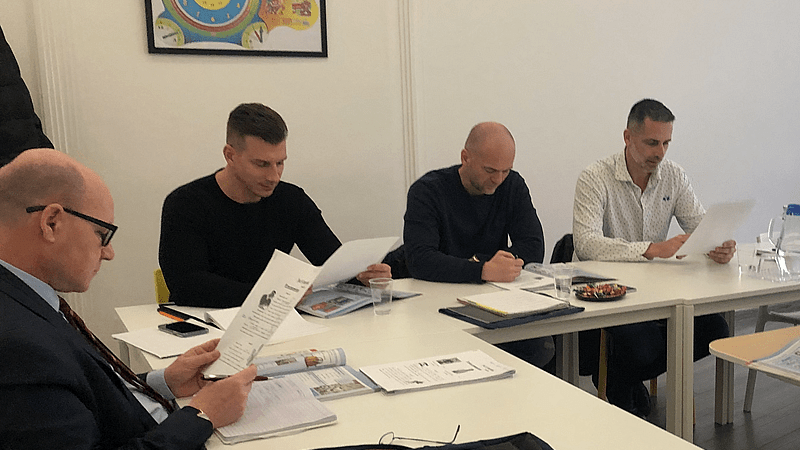 Языковые курсы